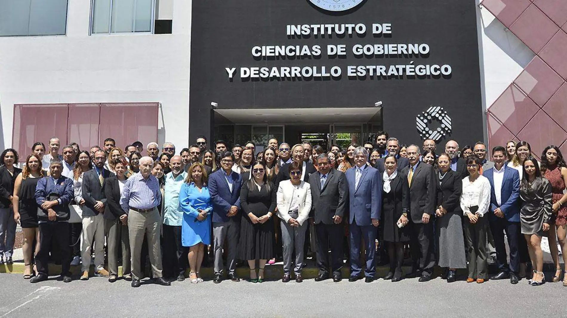 La Rectora María Lilia Cedillo Ramírez, durante el Primer Informe de Labores del director Jorge Luis Castillo Durán